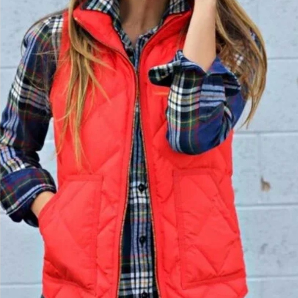 J.Crew women's red quilted down puffer excursion vest - Picture 1 of 5